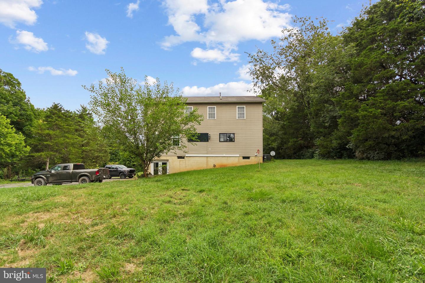 1817 Marys Shady Ln Property Photo 4