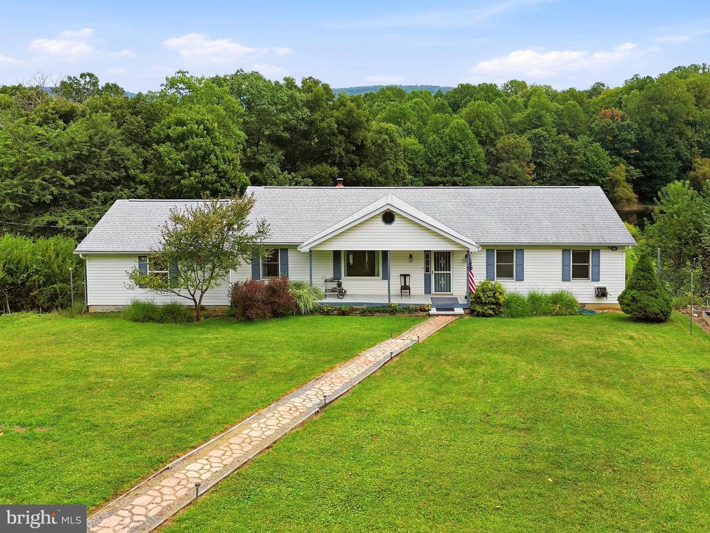 376 Black Twig Rd Property Photo 1