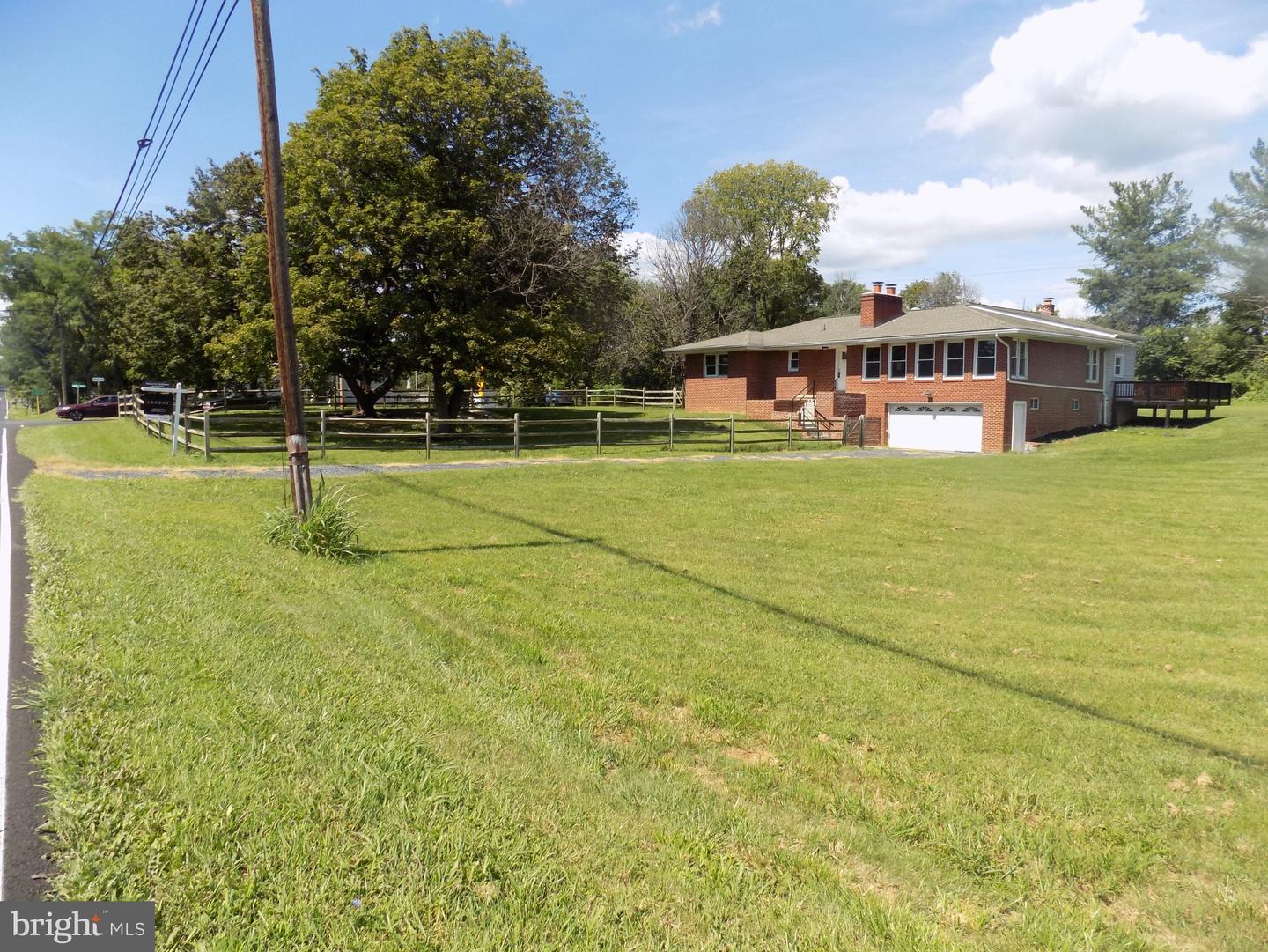 5339 Stonewall Jackson Hwy Property Photo 1