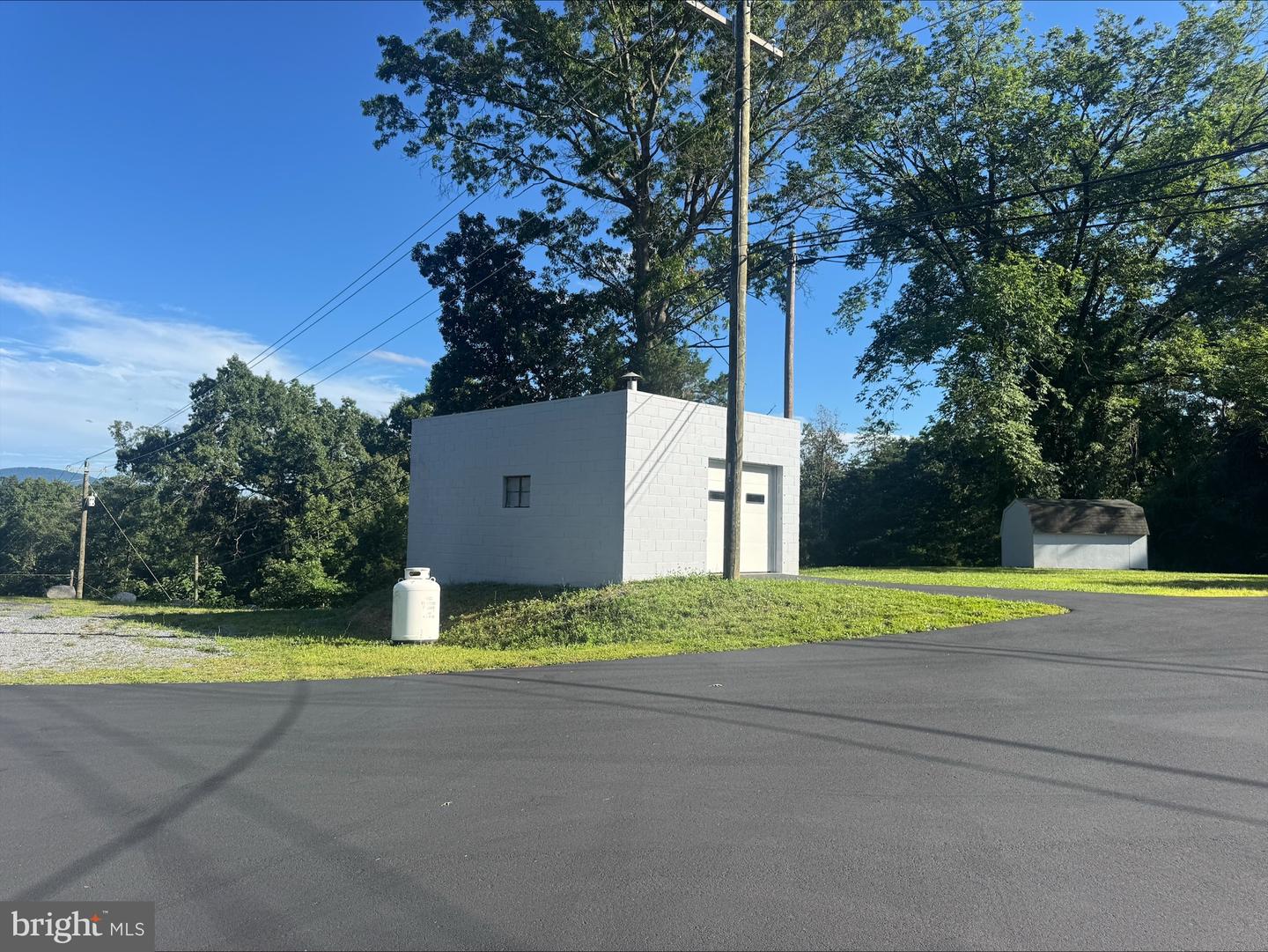3568 Guard Hill Rd Property Photo 4