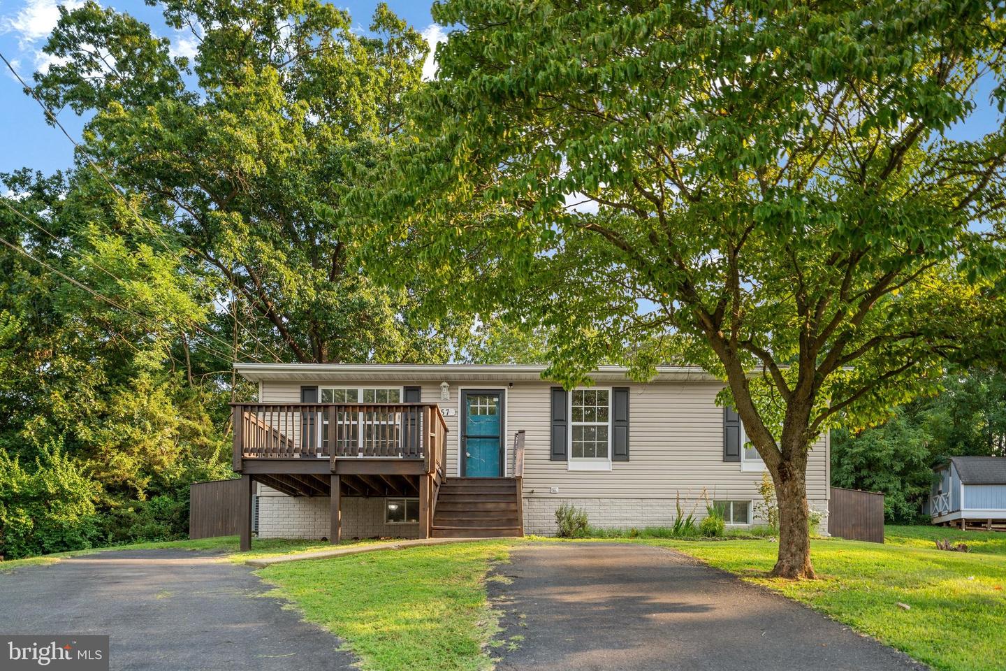 57 Crestview Property Photo 33