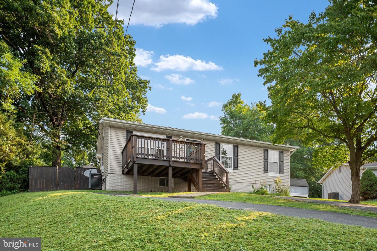 57 Crestview Property Photo 42