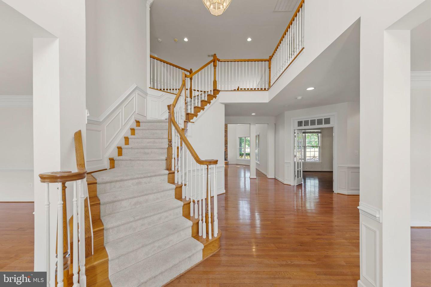 100 Sand Bunker Ct Property Photo 12