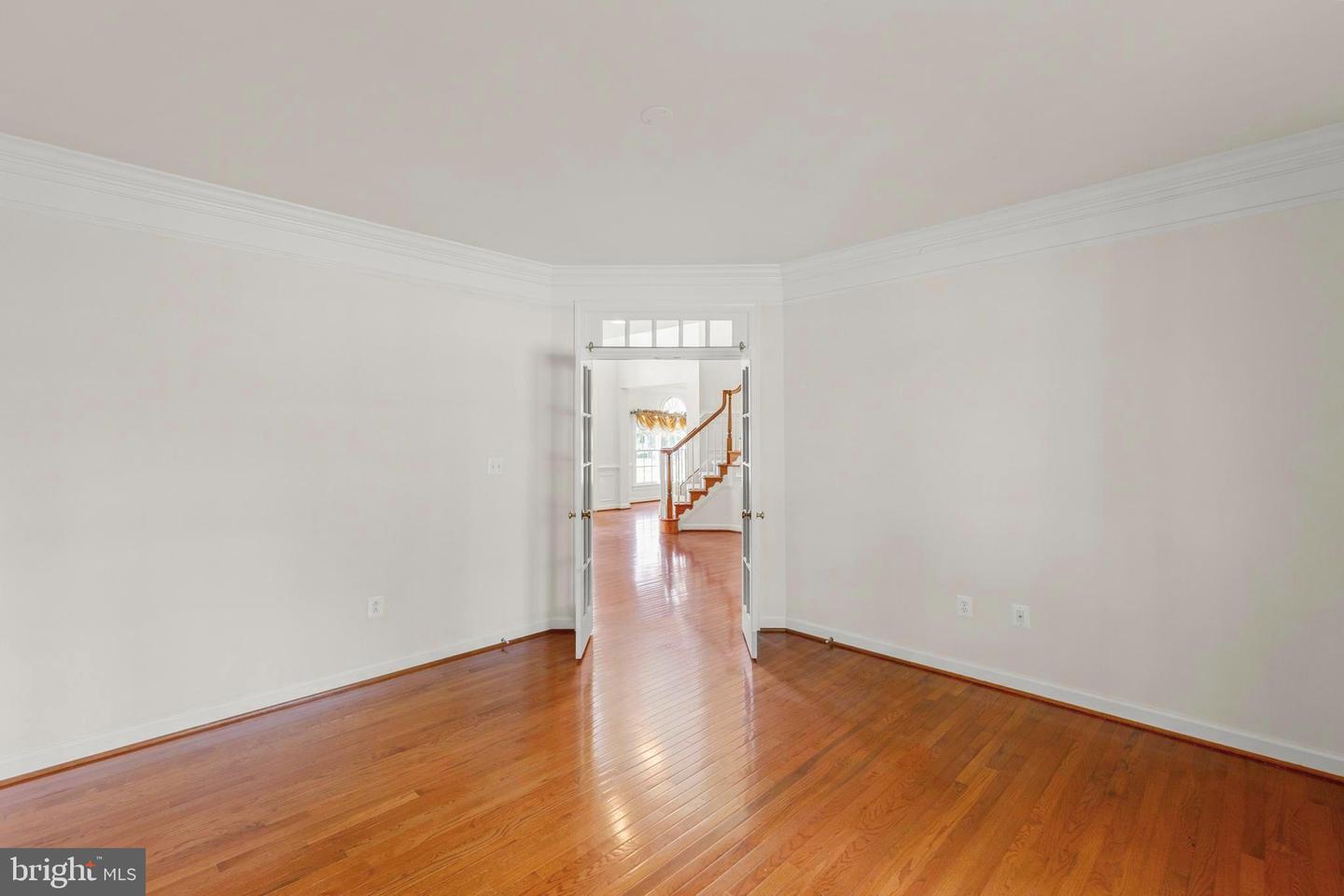 100 Sand Bunker Ct Property Photo 20