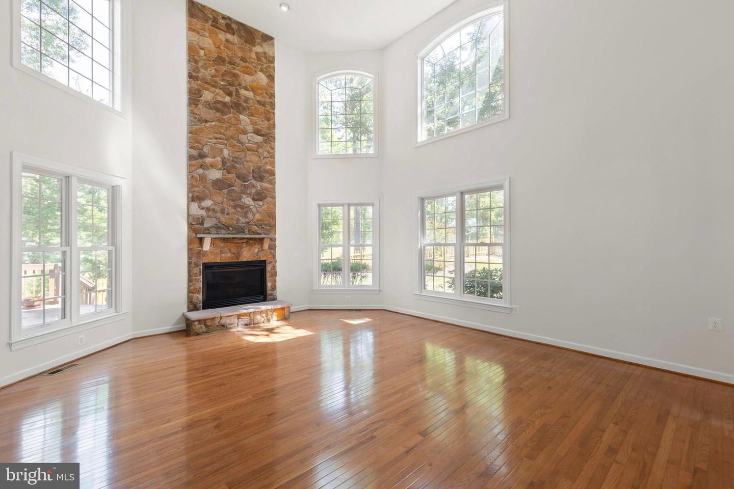 100 Sand Bunker Ct Property Photo 24