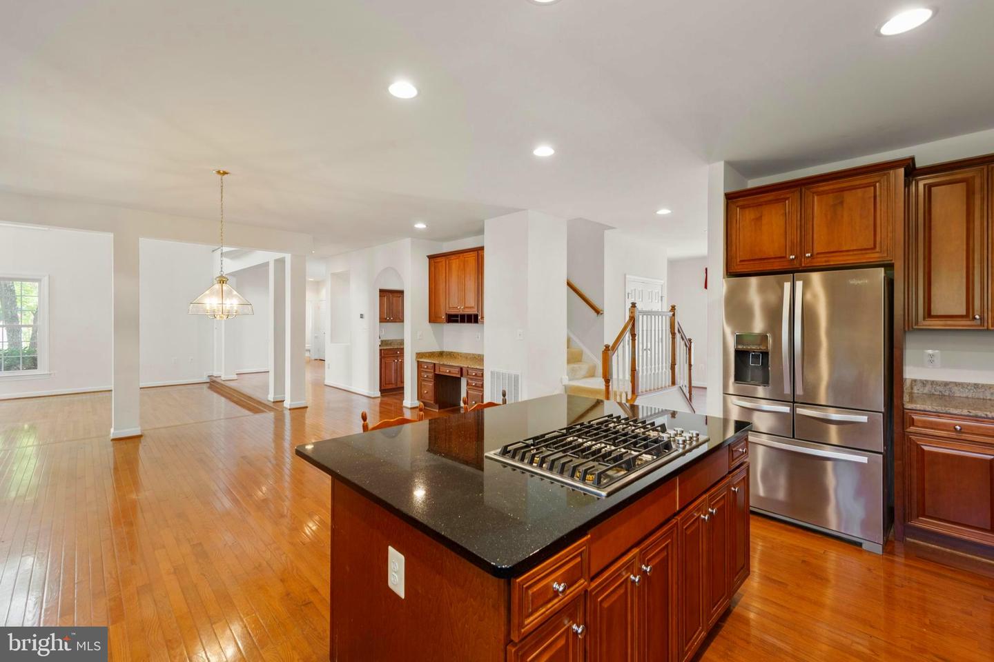 100 Sand Bunker Ct Property Photo 34