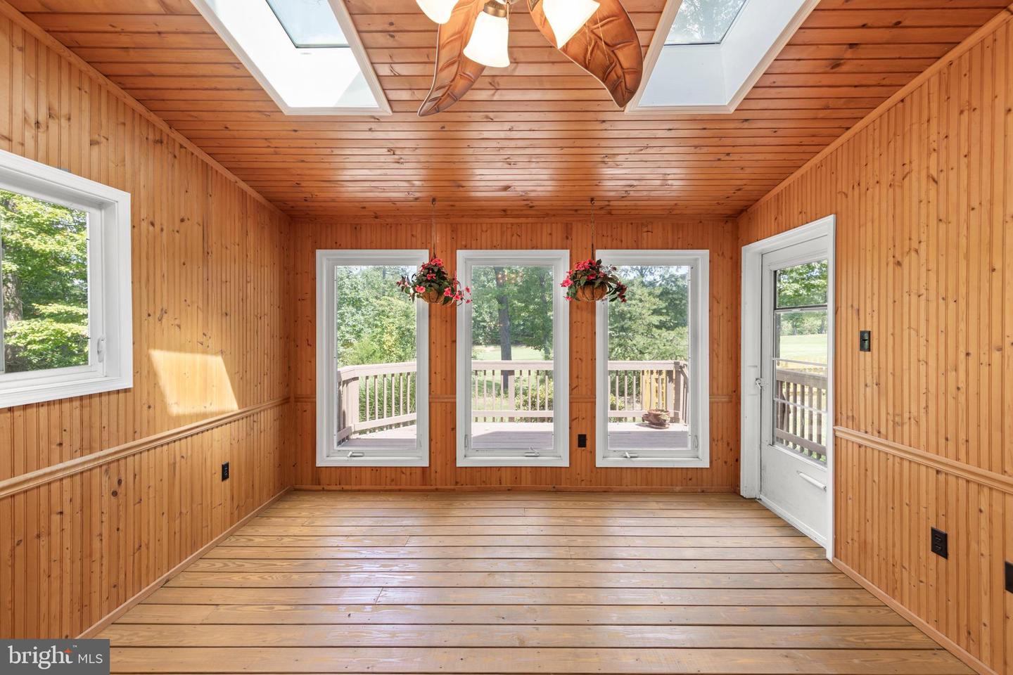 100 Sand Bunker Ct Property Photo 37