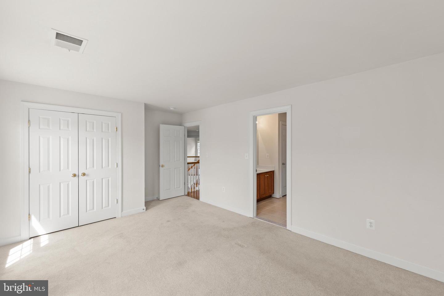100 Sand Bunker Ct Property Photo 53