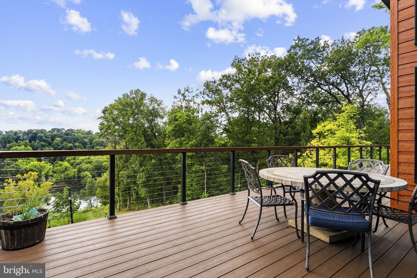 137 Pineview Drive Property Photo 36
