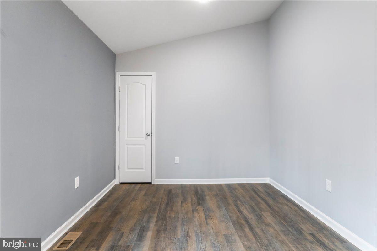 1117 Western Ln Property Photo 13