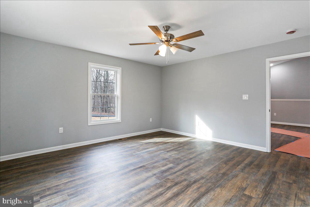 1117 Western Ln Property Photo 18