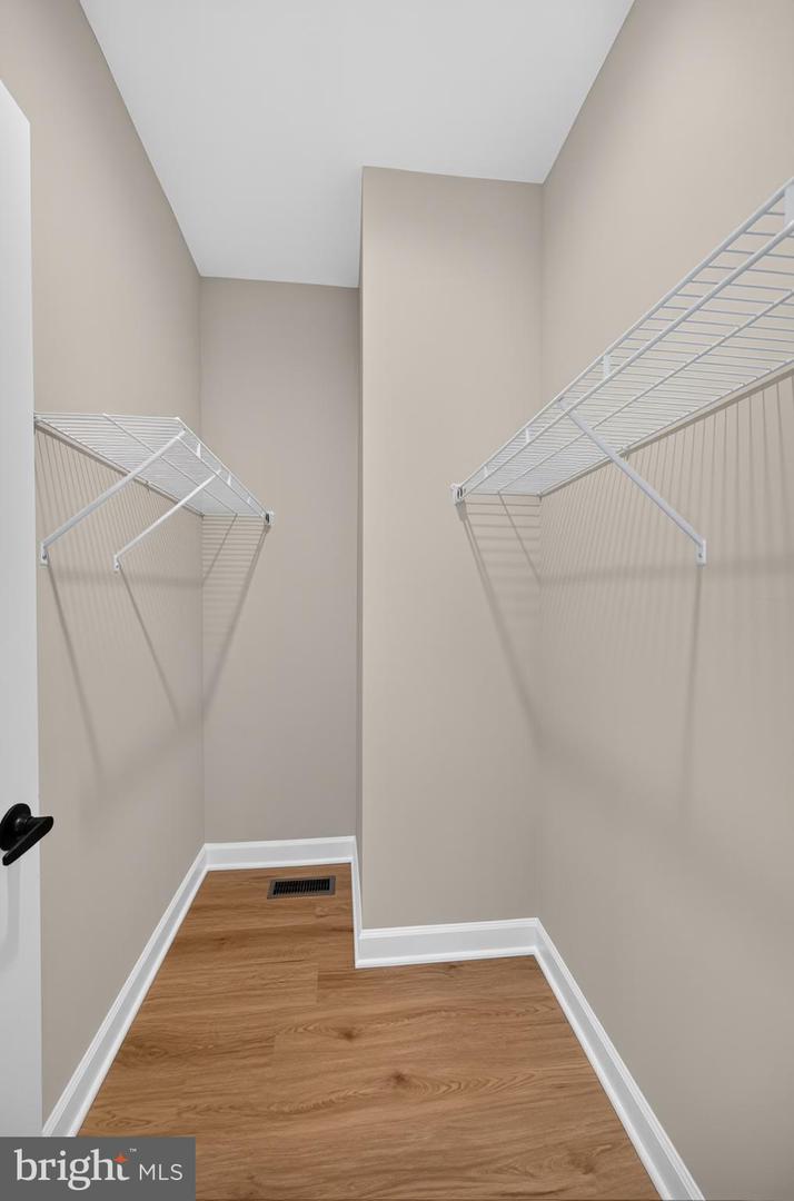 1026 Northview Ave Property Photo 32