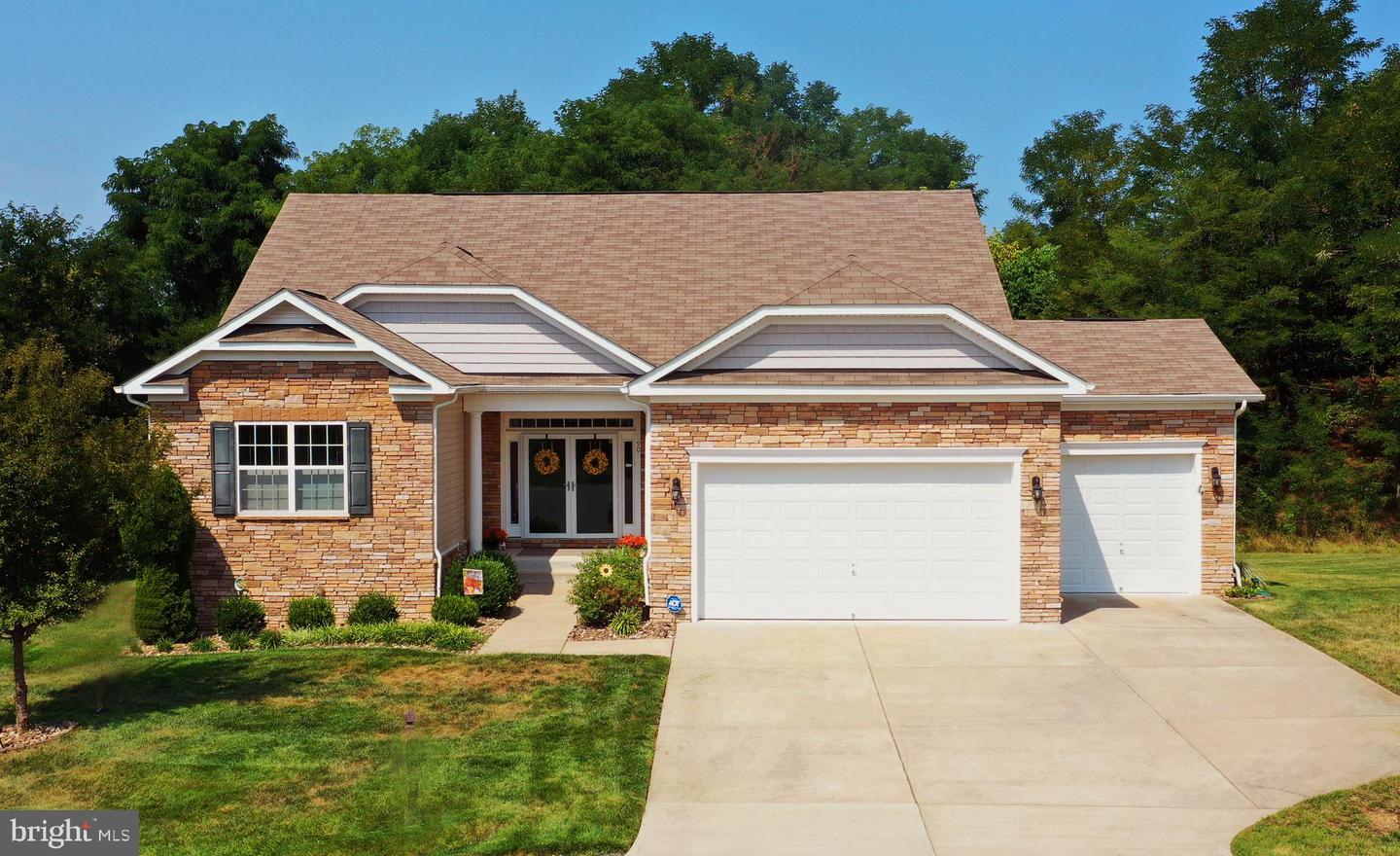 90 Putter Ct Property Photo 1