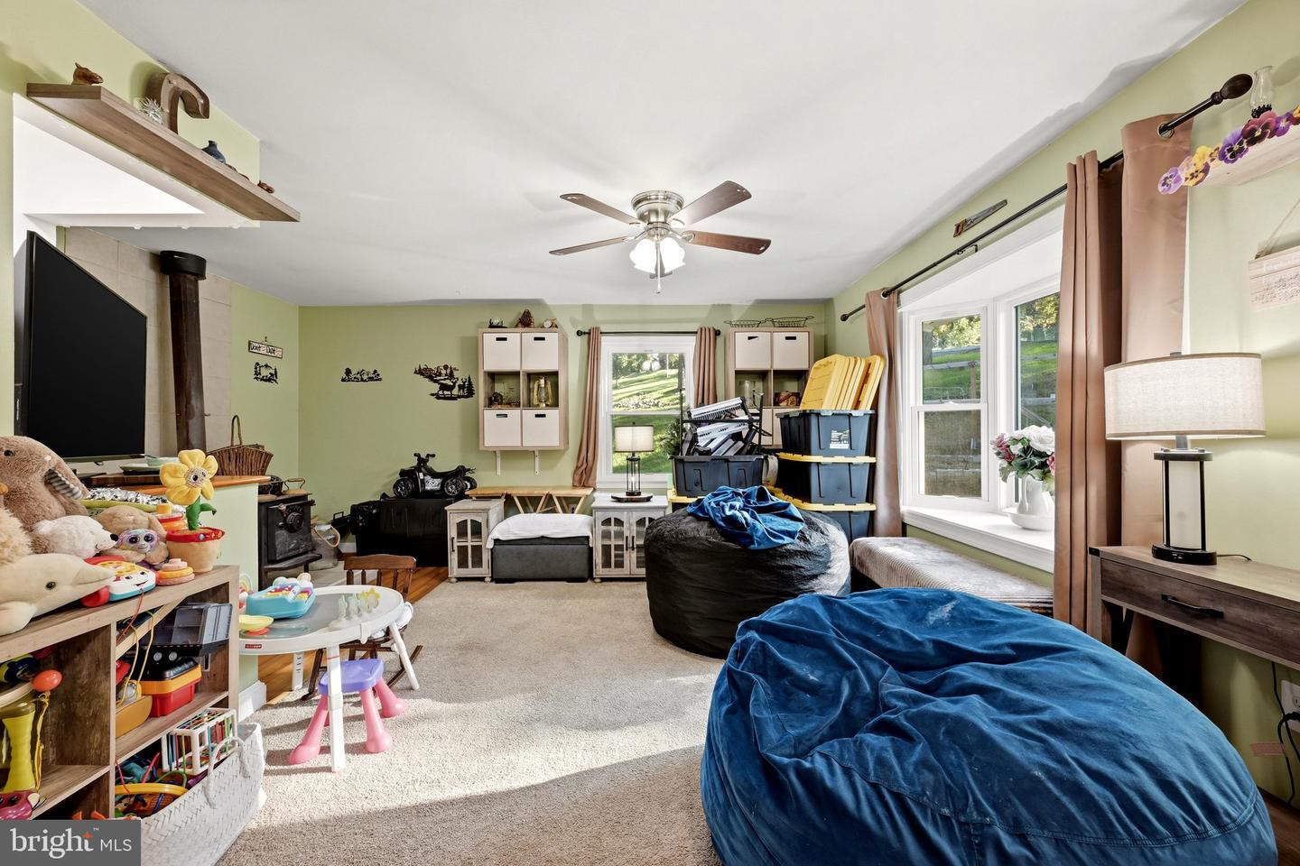 186 Apple Orchard Dr Property Photo 12