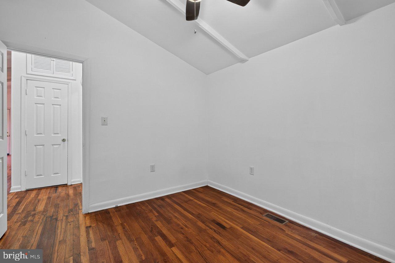 479 Vesey Dr Property Photo 32