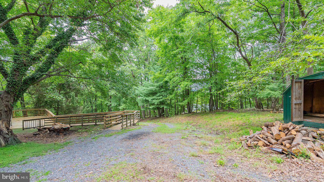 479 Vesey Dr Property Photo 38