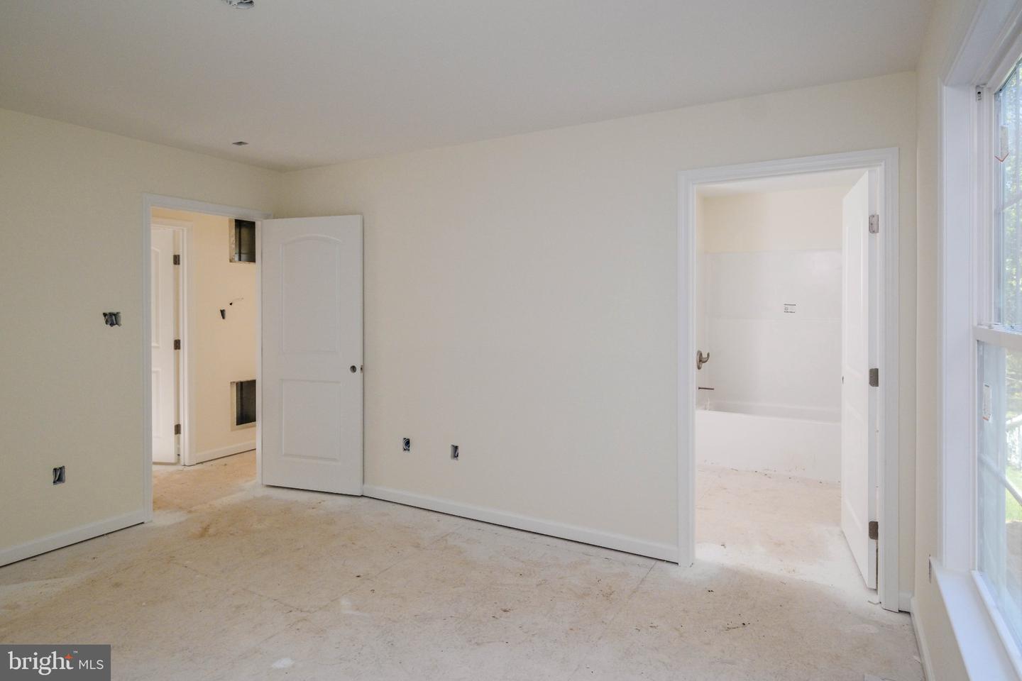 80 Poplar View Rd Property Photo 24