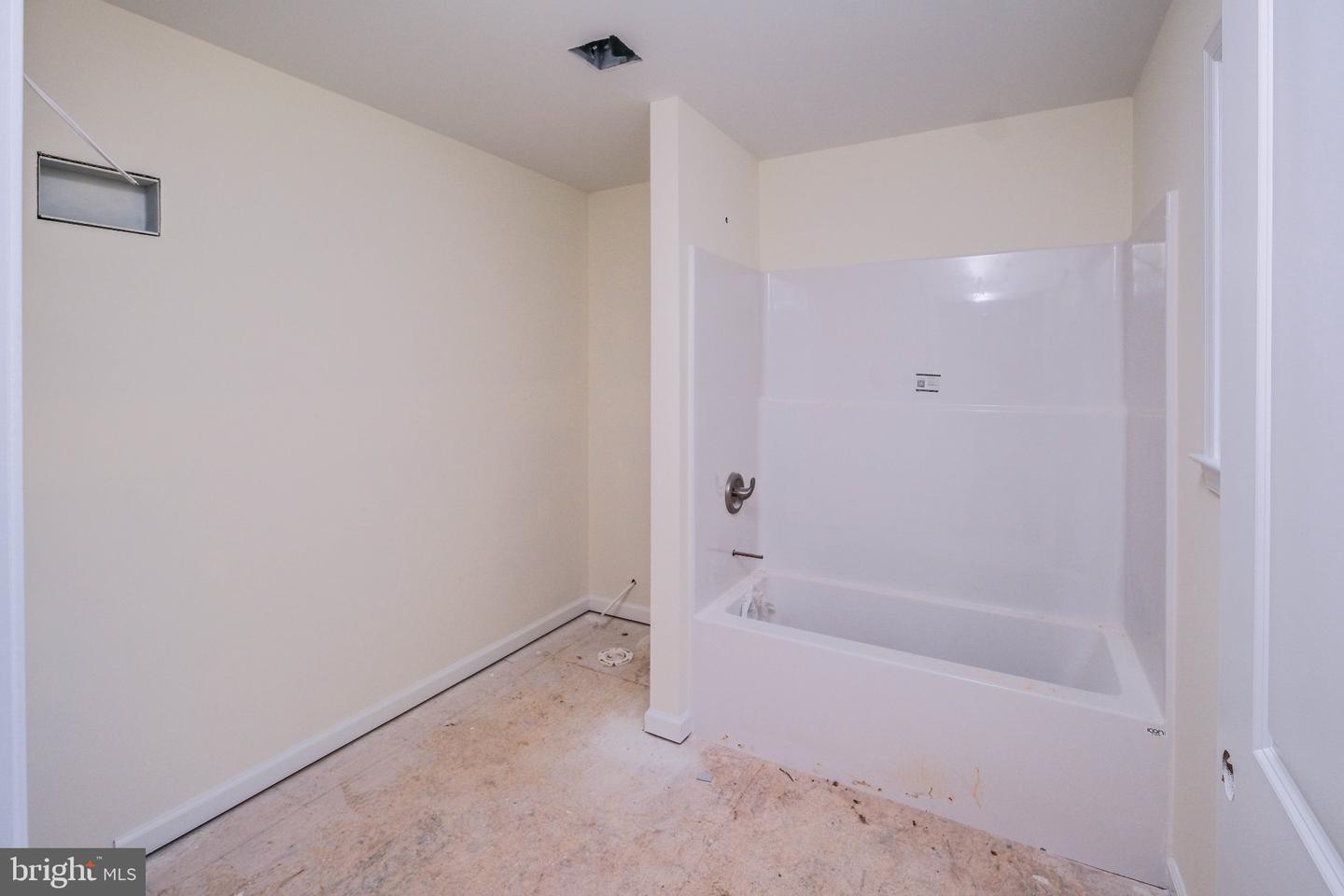 80 Poplar View Rd Property Photo 26