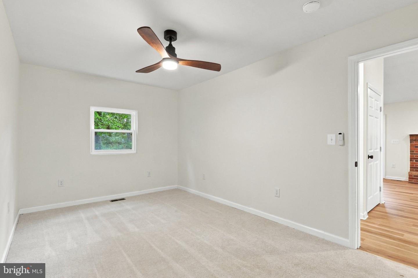 45 Kits Ct Property Photo 9