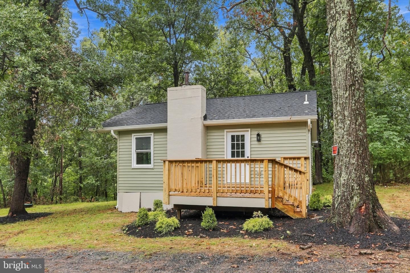 45 Kits Ct Property Photo 17