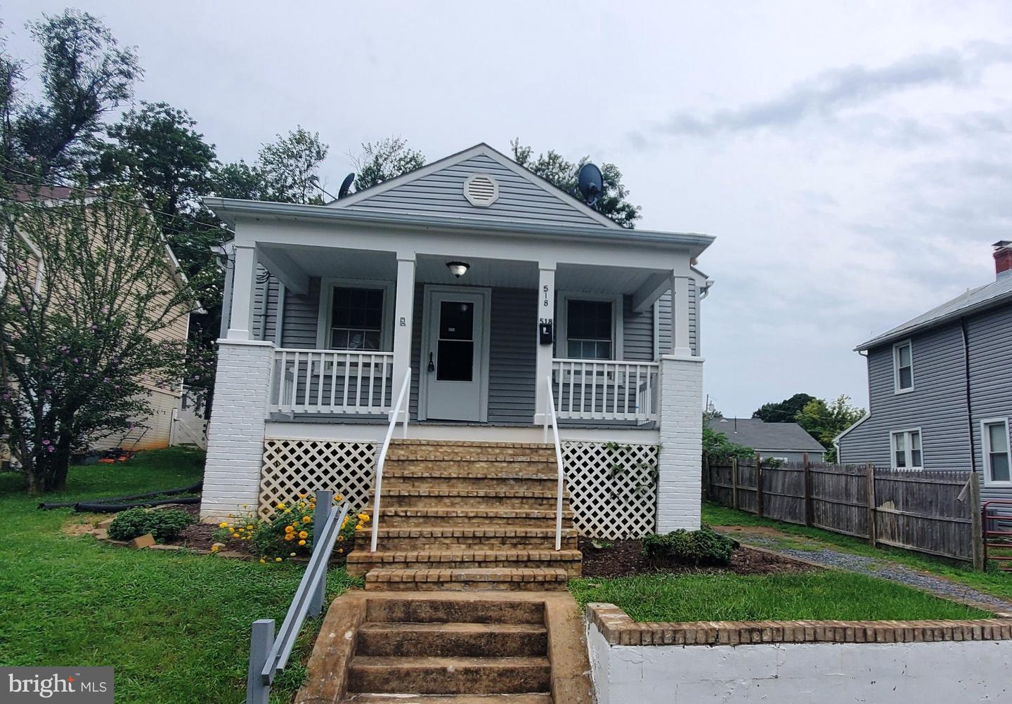 518 Carter St Property Photo 1