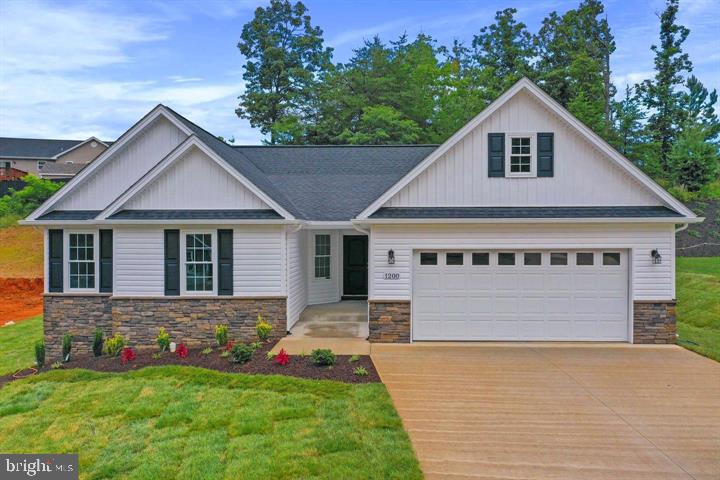 1200 Happy Ridge Dr Property Photo 1