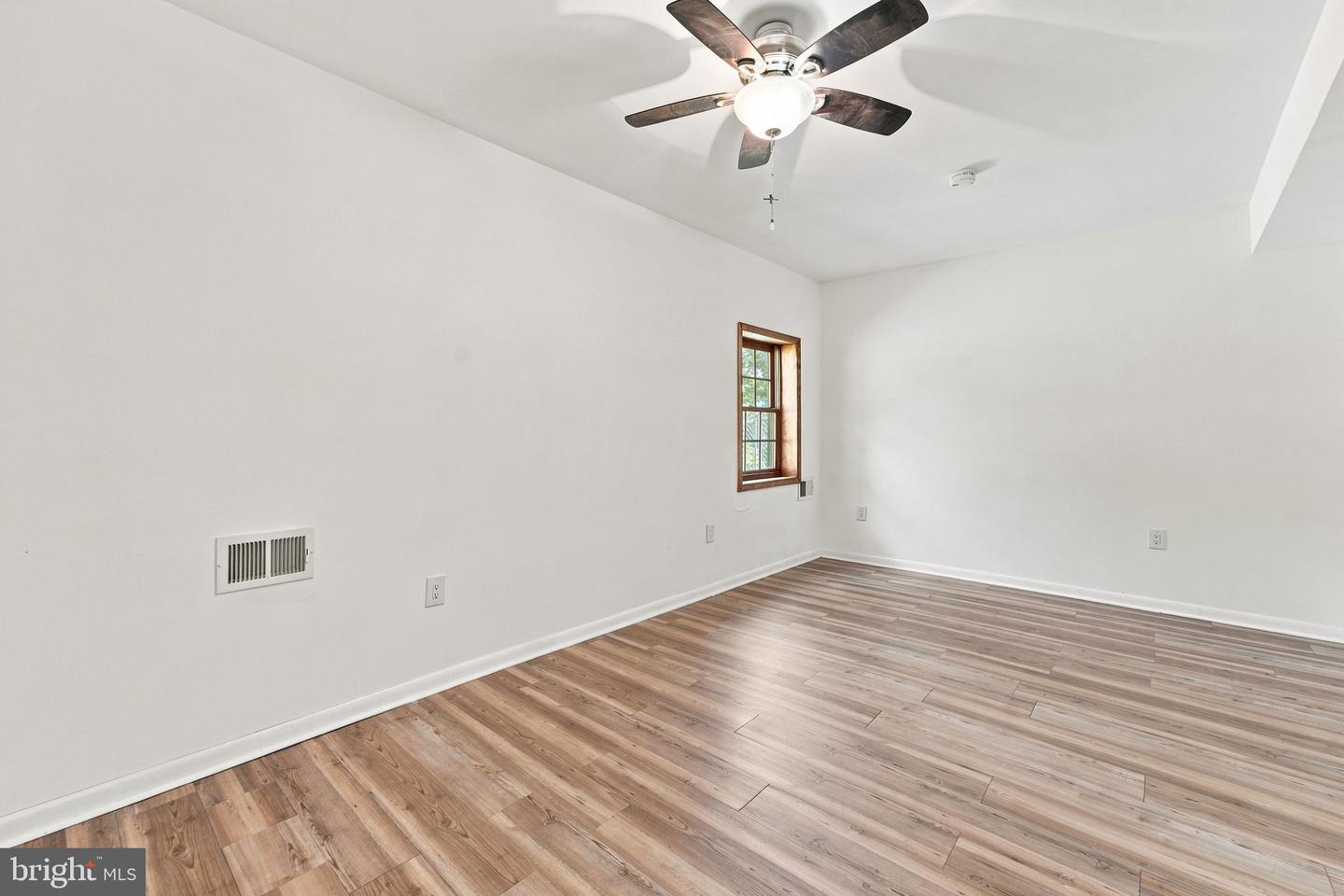 149 King David Dr Property Photo 38