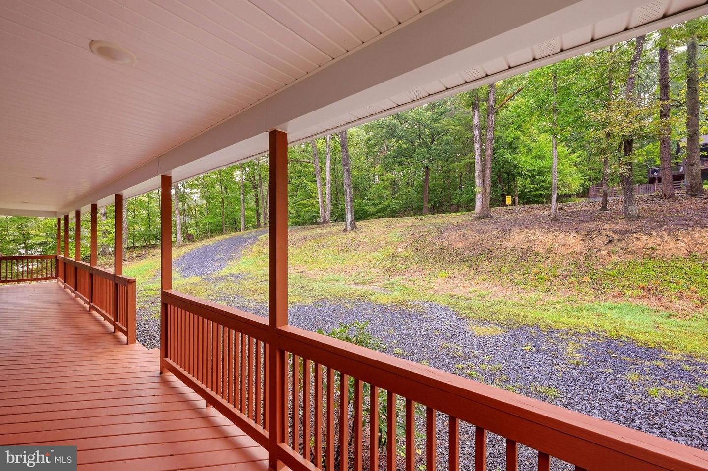430 Vaught Dr Property Photo 2