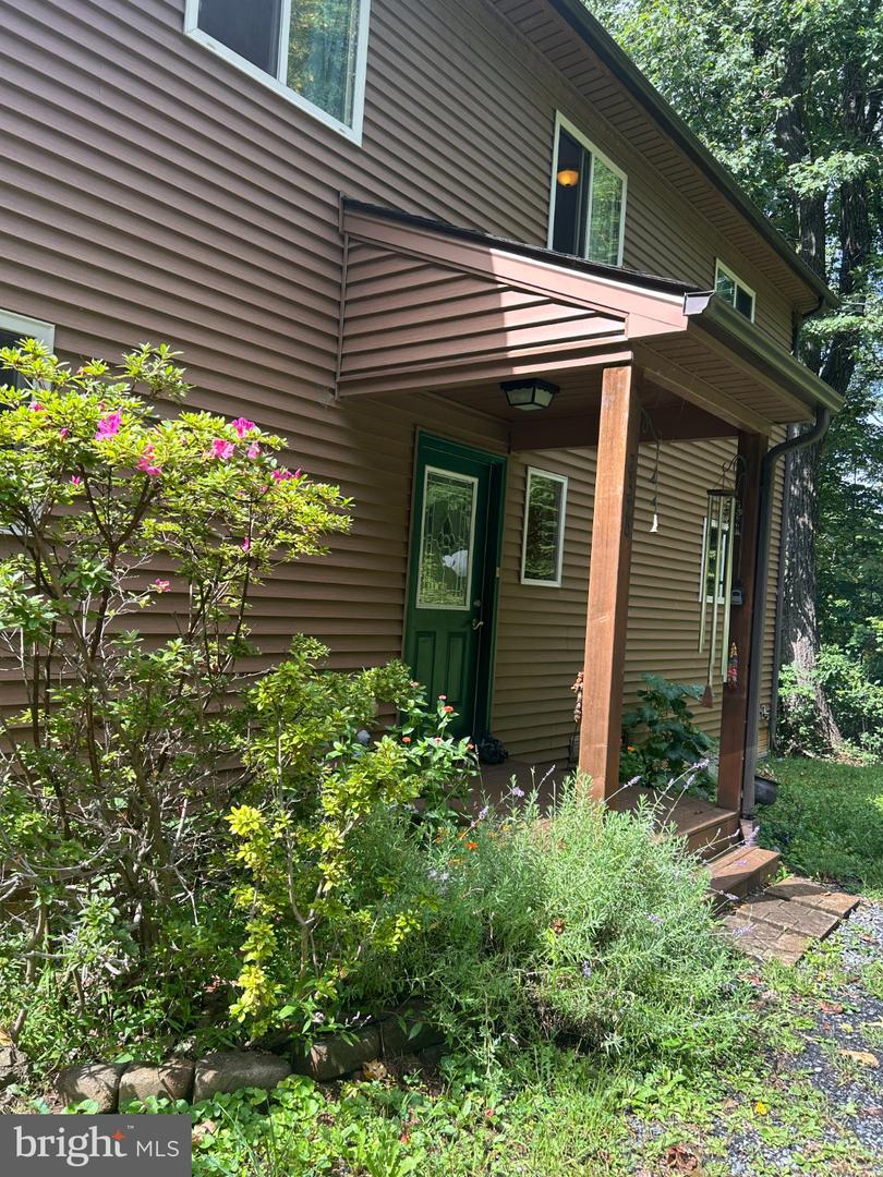 2376 High Top Rd Property Photo 4