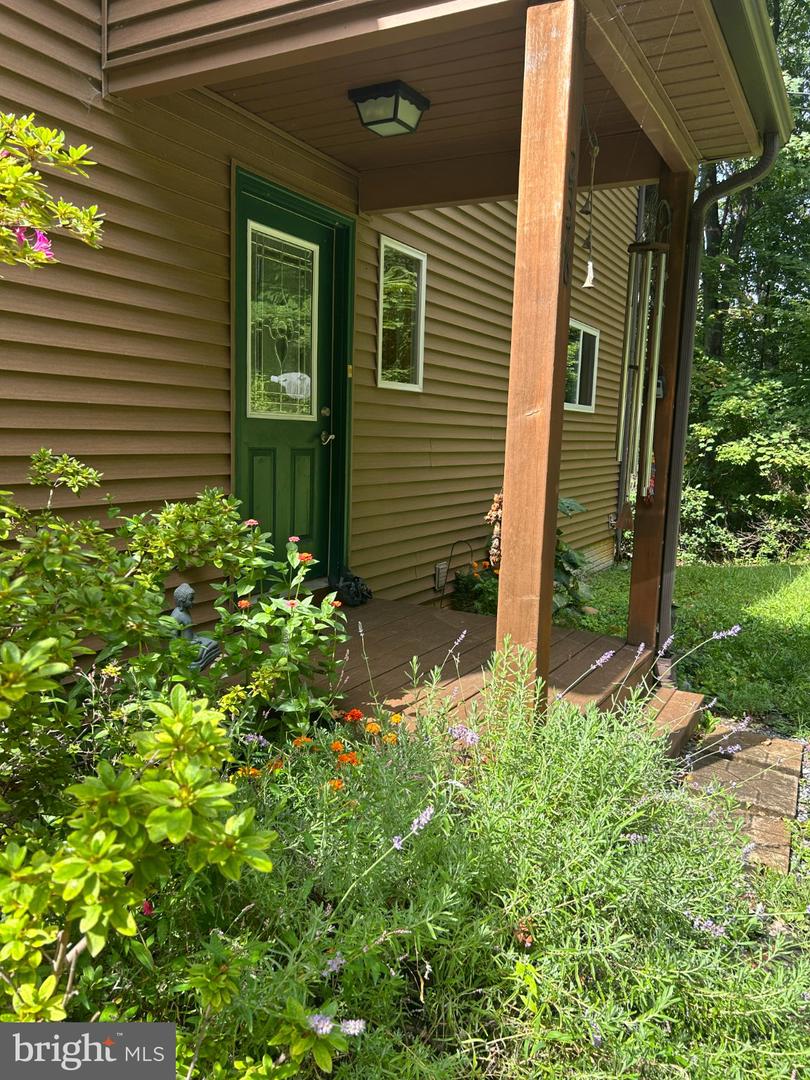2376 High Top Rd Property Photo 5