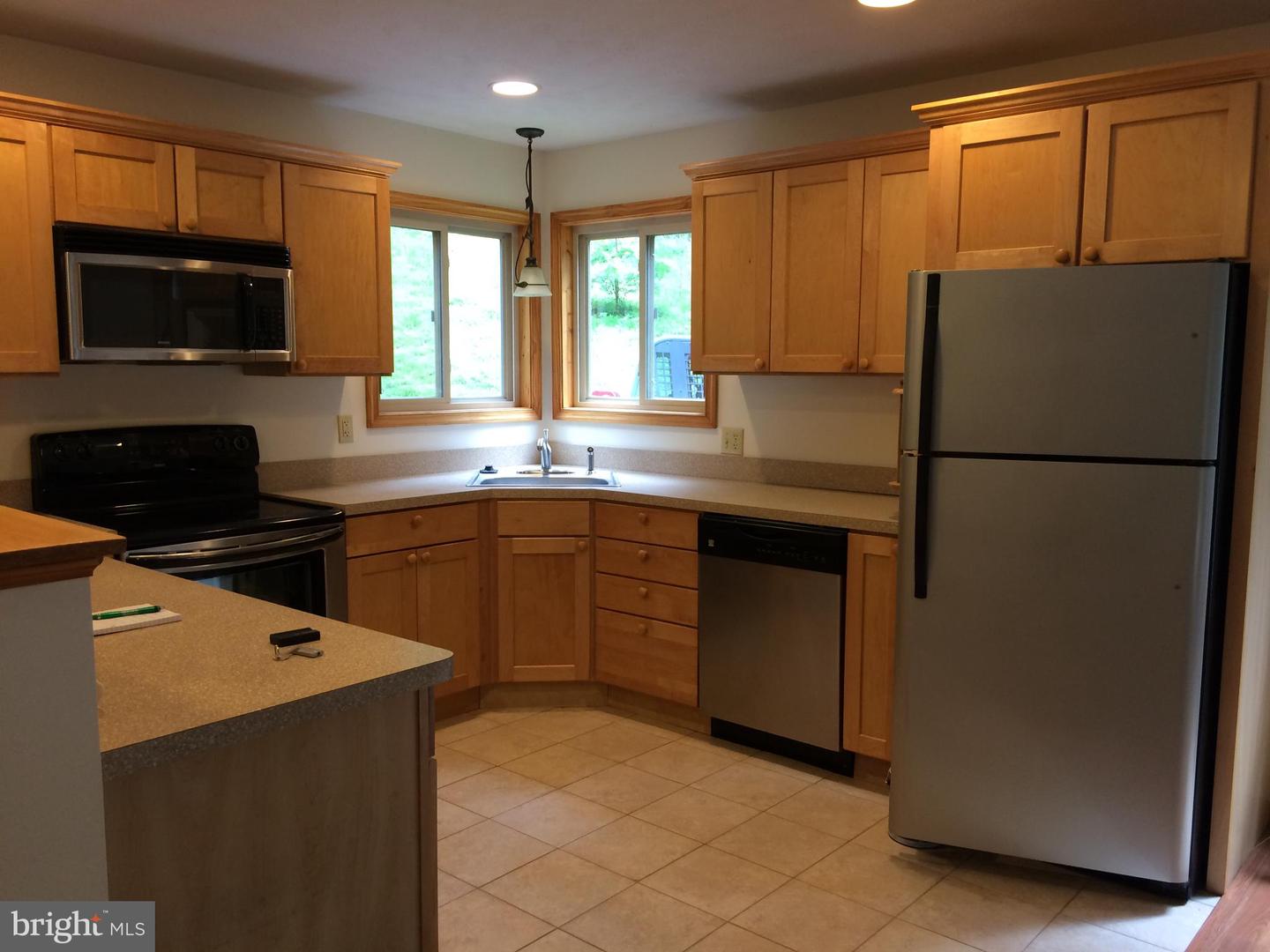 2376 High Top Rd Property Photo 6