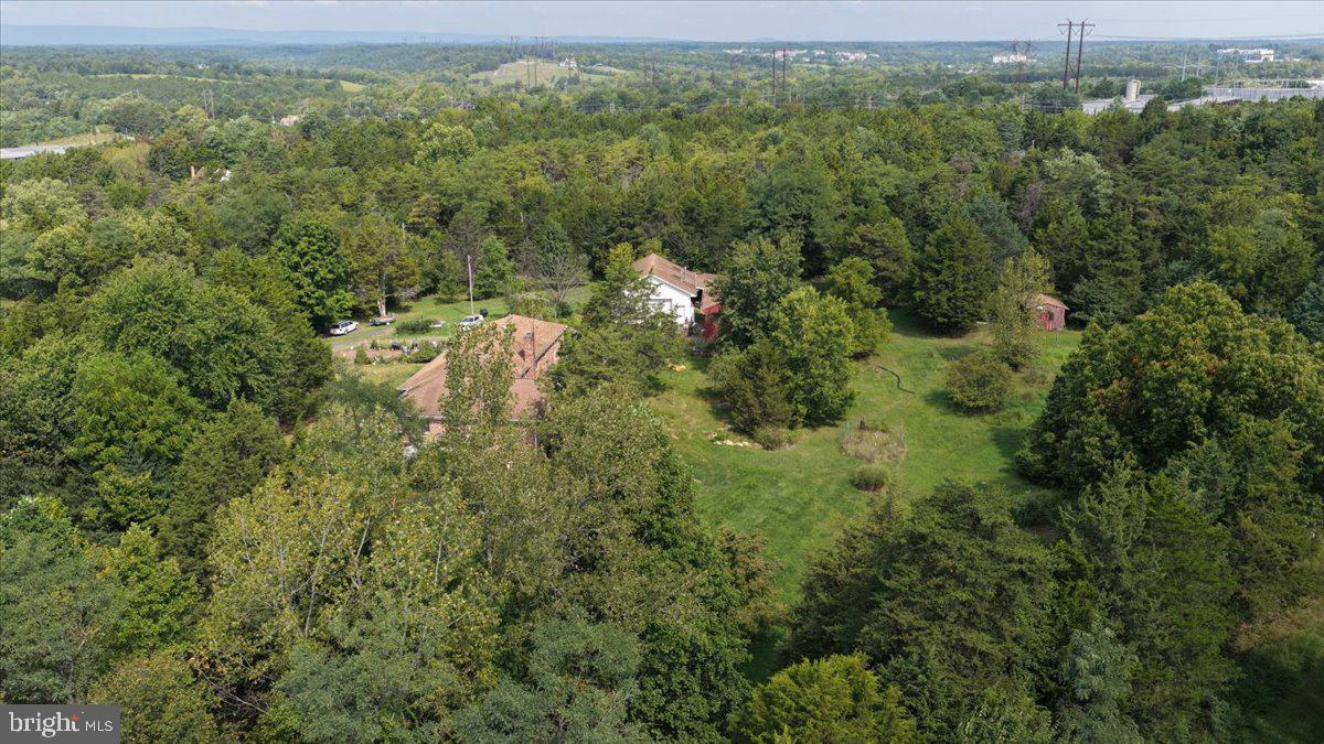 VAWR2015484 Property Photo 12