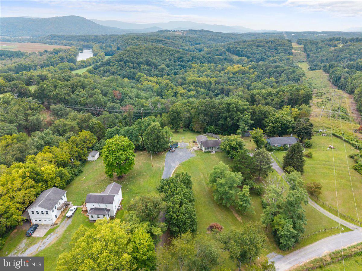 2052 Kendrick Ford Rd Property Photo 3
