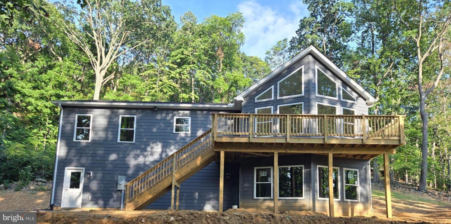 327 WOODPECKER WAY Property Photo 1