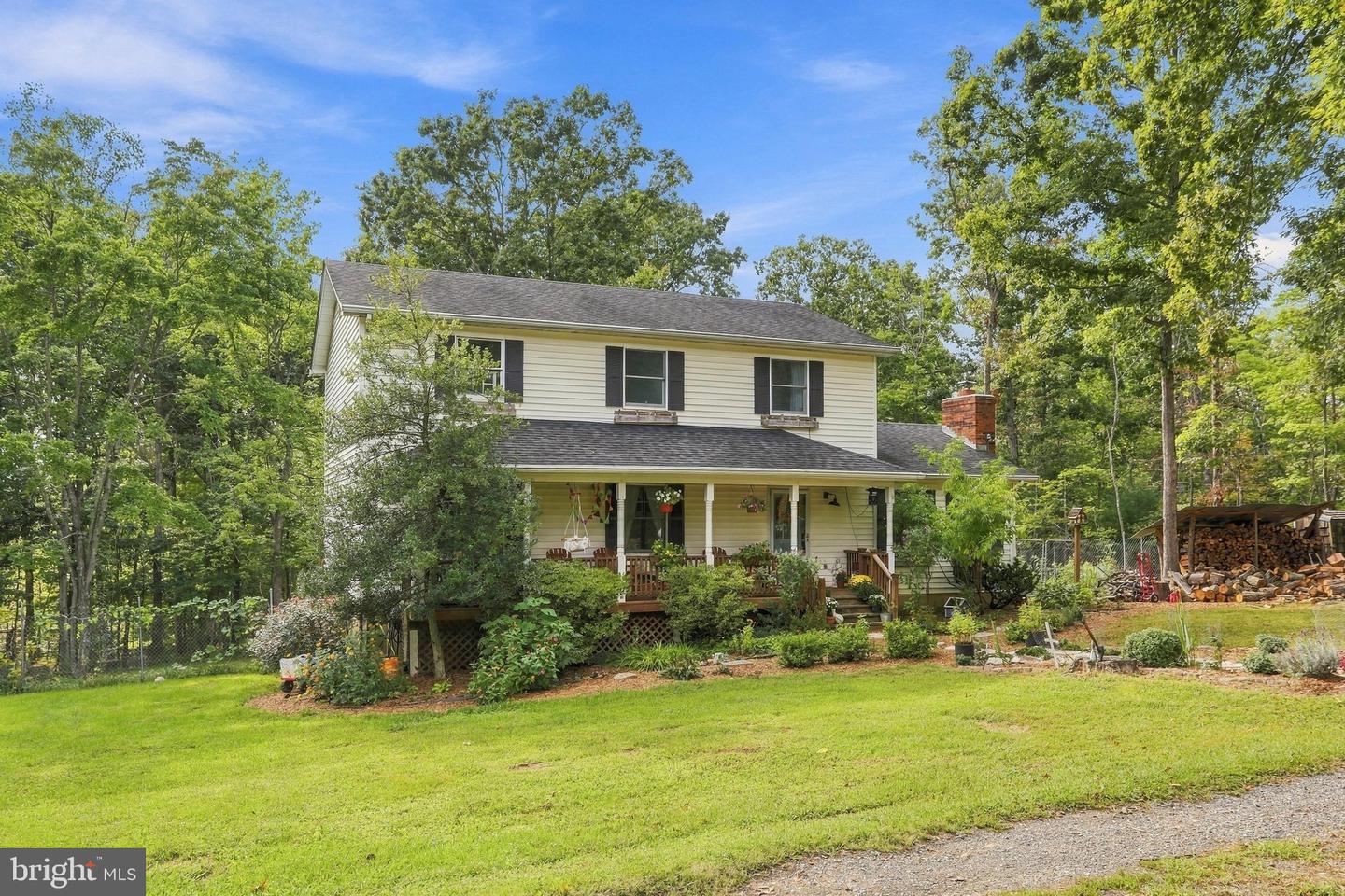 403 Mccoys Ford Rd Property Photo 3