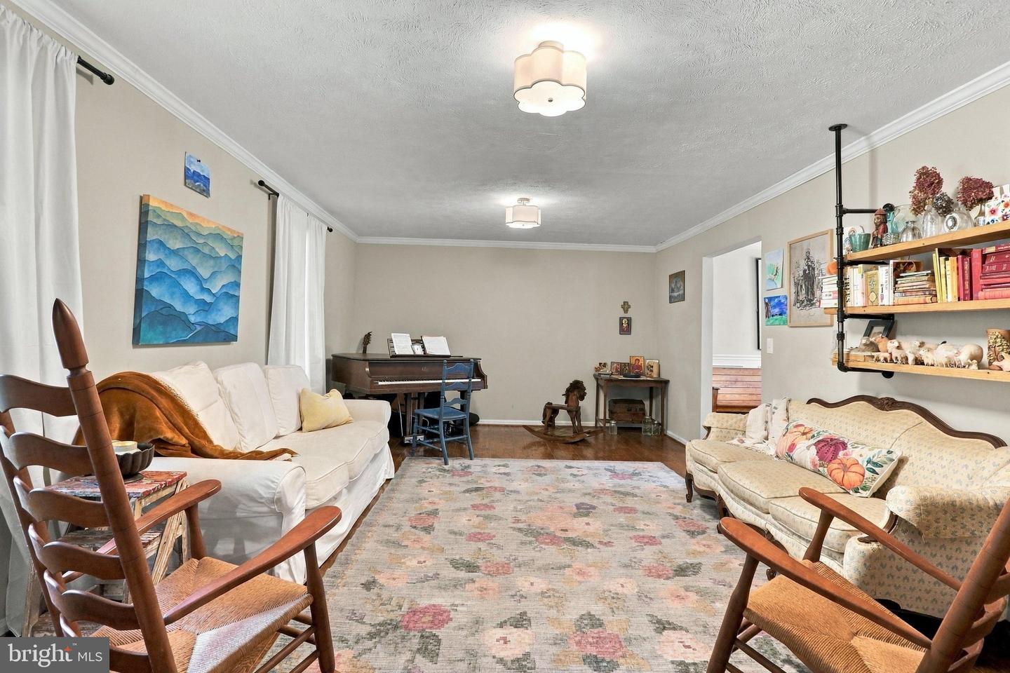 403 Mccoys Ford Rd Property Photo 4