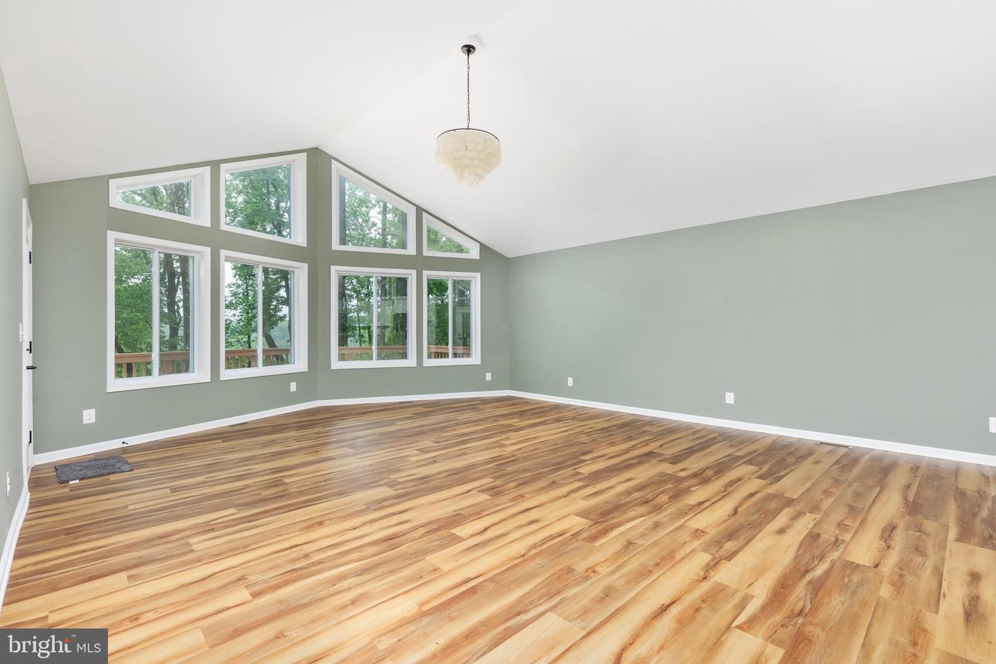 2668 High Top Rd Property Photo 15
