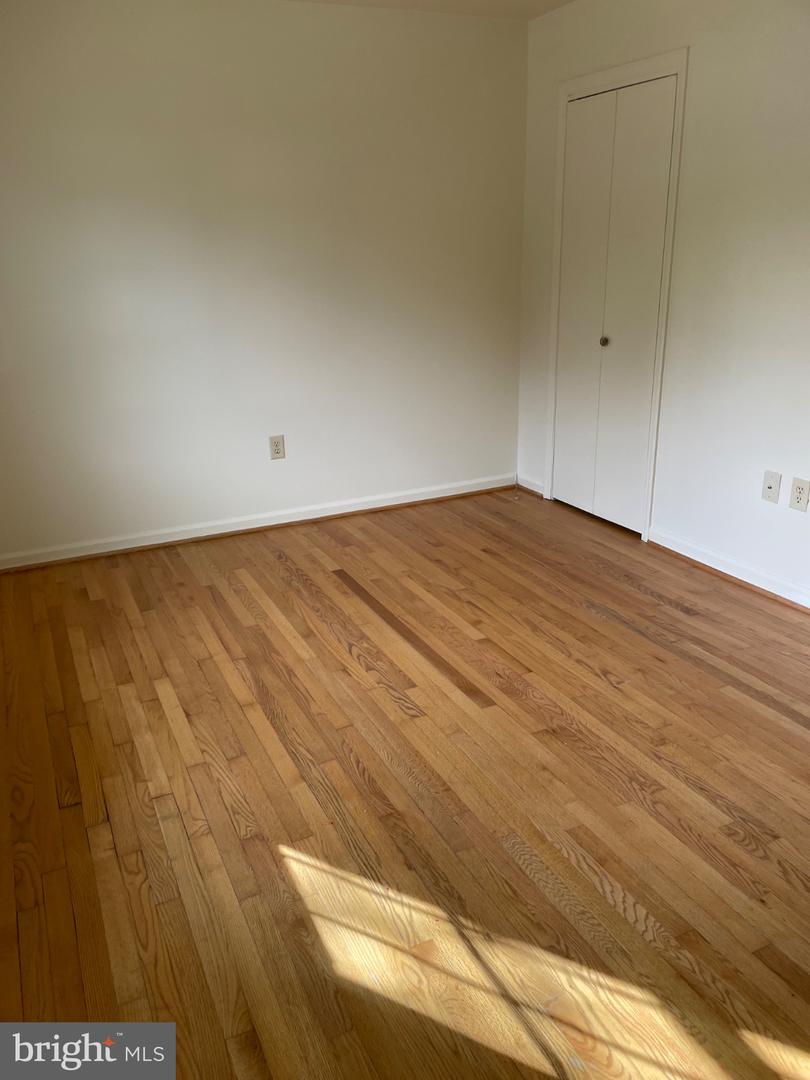 102 Steele Ave Property Photo 13