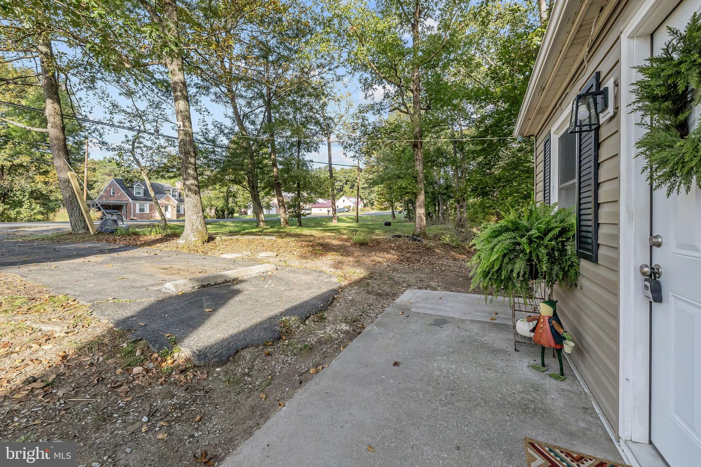 1716 Strasburg Rd Property Photo 27