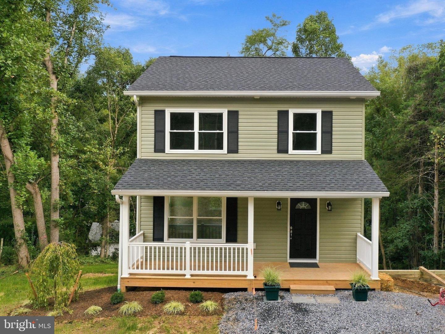 152 PERSIMMON RD Property Photo 1