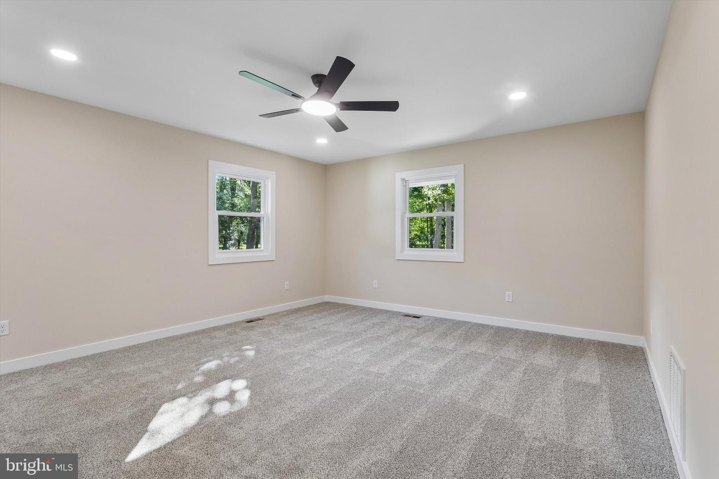 511 Old Lakeside Dr Property Photo 23
