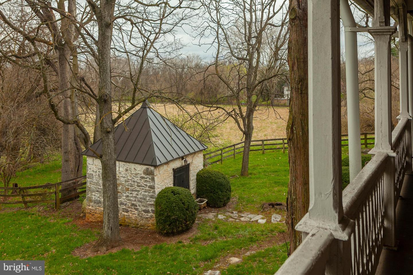 123 Old Mill Rd Property Photo 10