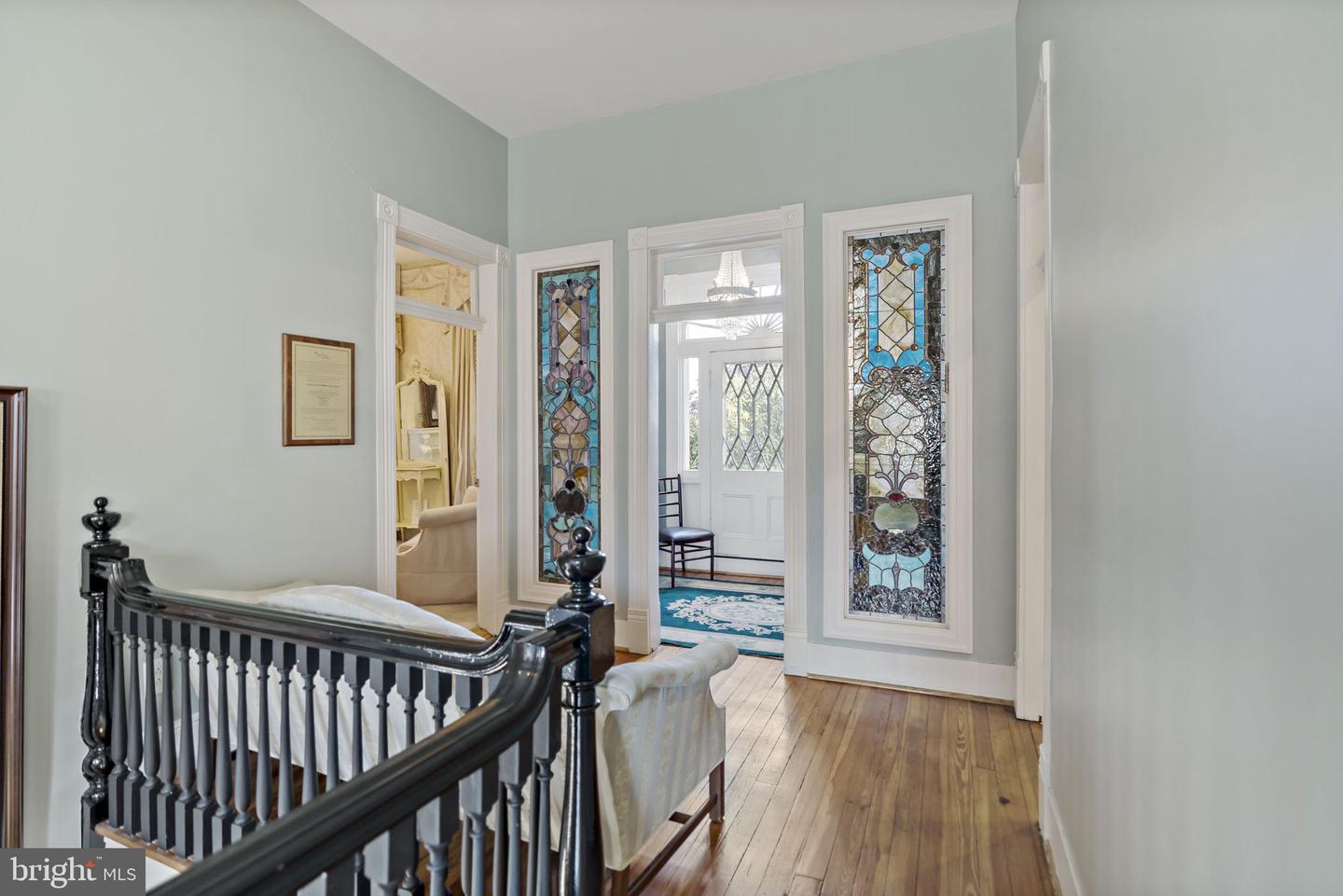409 S Queen St Property Photo 53
