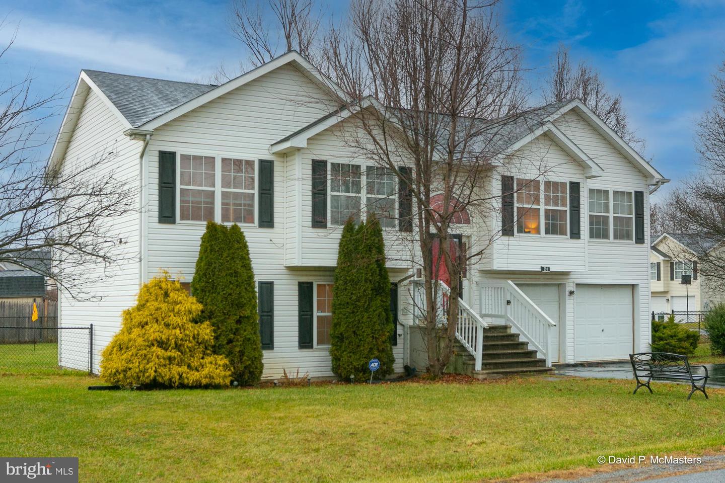 4 Halsey Ct Property Photo 1