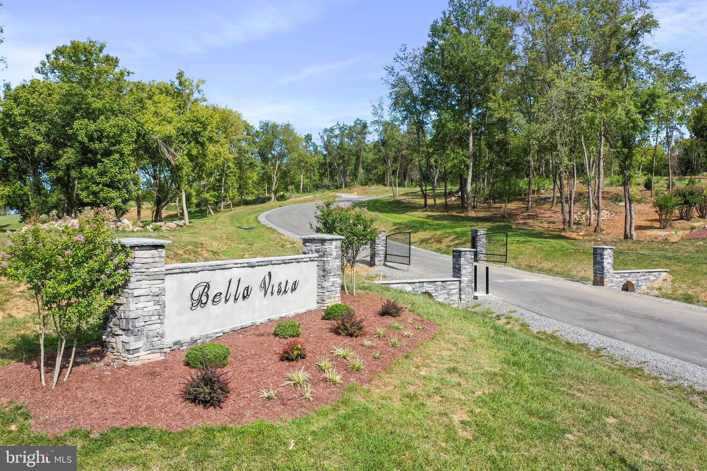 Bella Vista Subdivision -section 2 Property Photo 14