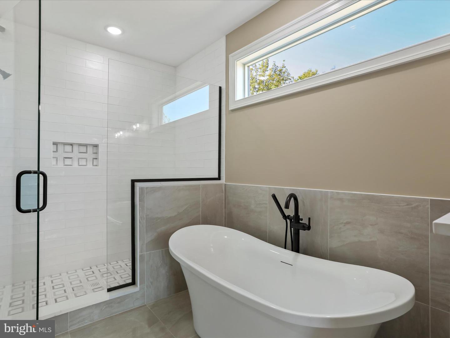 265 Haventree Terrace Property Photo 45