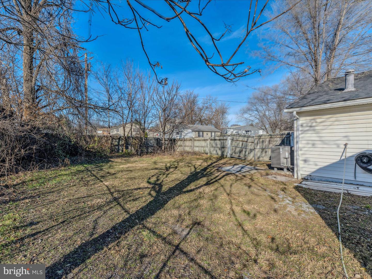 1864 Winchester Ave Property Photo 22