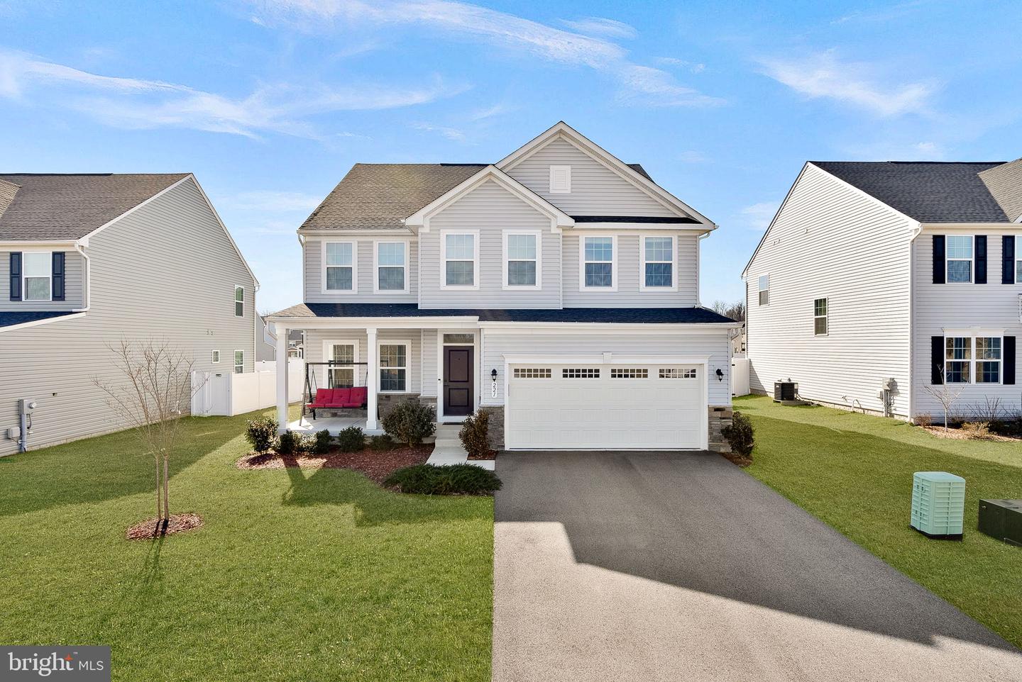 221 Pullman Way Property Photo 1