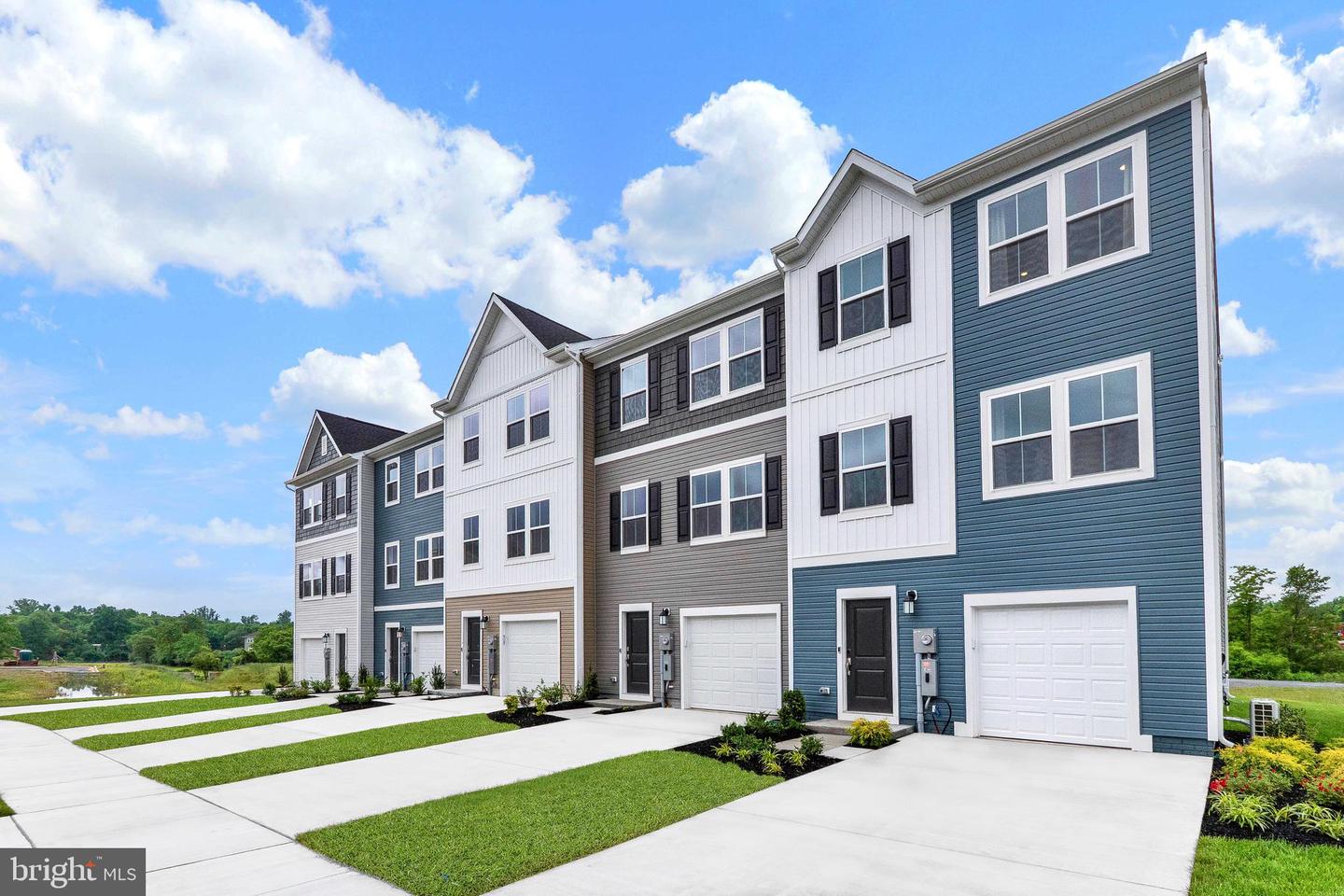 117 Kinkade Ct #harriett Lot 589 Property Photo 1