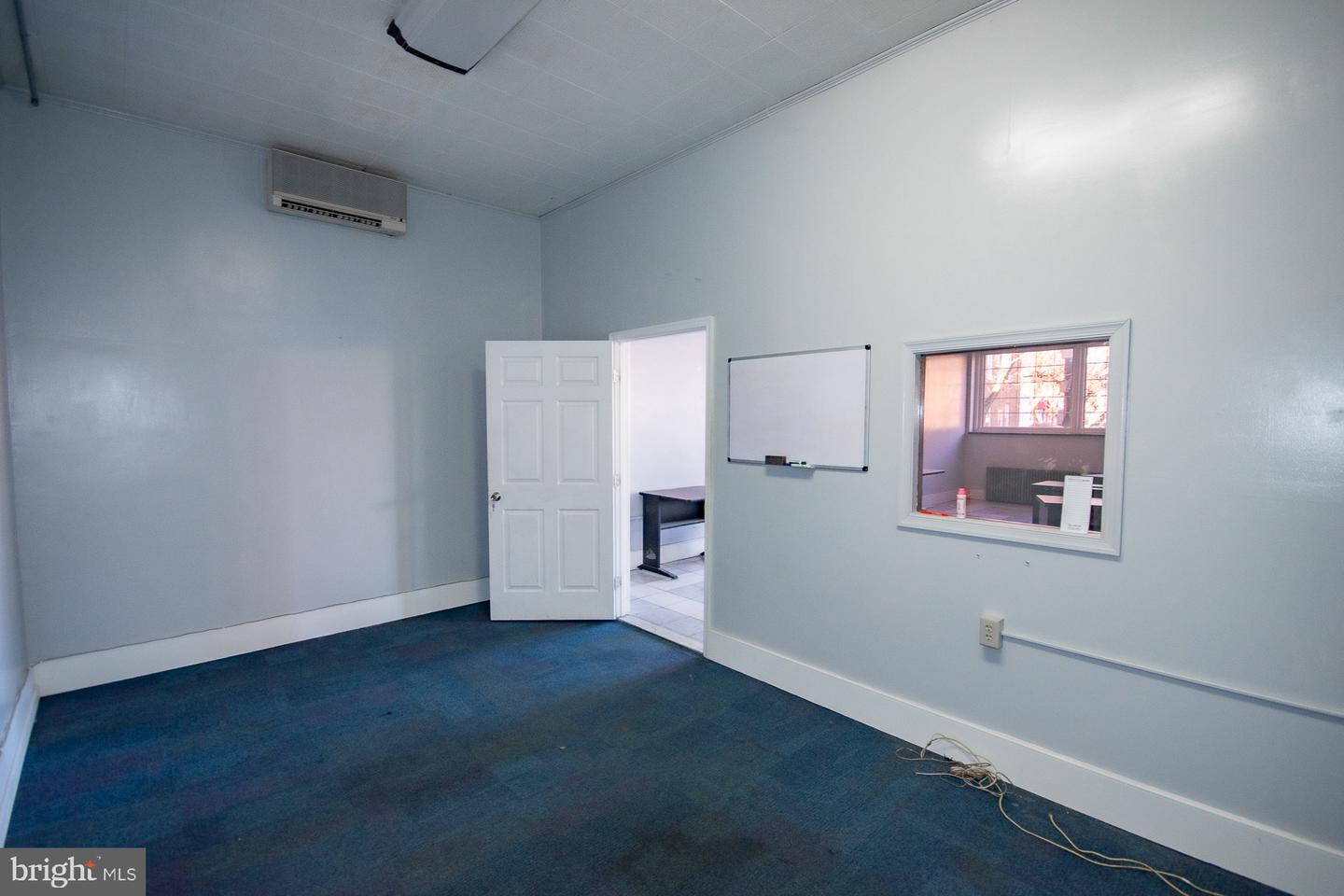 207 W King St Property Photo 18
